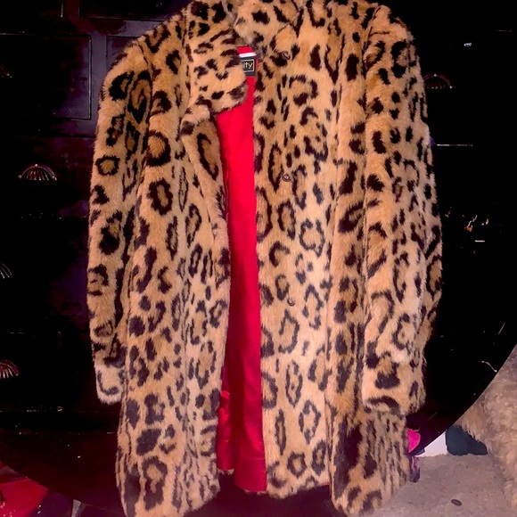 Captivity Jackets & Blazers - Vintage vegan fur Coat Leopard